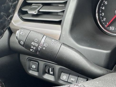 Certified 2023 GMC Acadia Denali w/ Denali Ultimate Package image 22