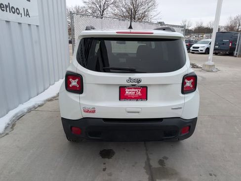 Used 2022 Jeep Renegade Latitude w/ Convenience Group image 26