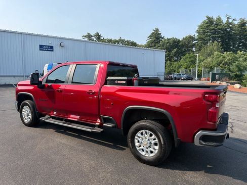 Used 2024 Chevrolet Silverado 3500 LT w/ Safety Package AWD/4WD image 5