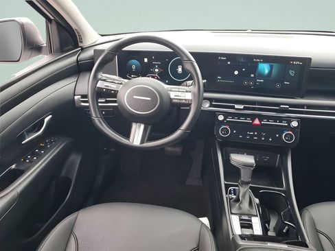 Certified 2025 Hyundai Tucson SEL image 7