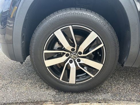 Used 2021 Volkswagen Atlas SE AWD/4WD image 37