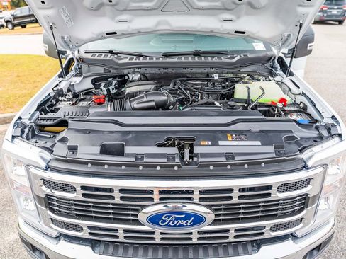New 2026 Ford F350 XLT w/ FX4 Off-Road Package image 15