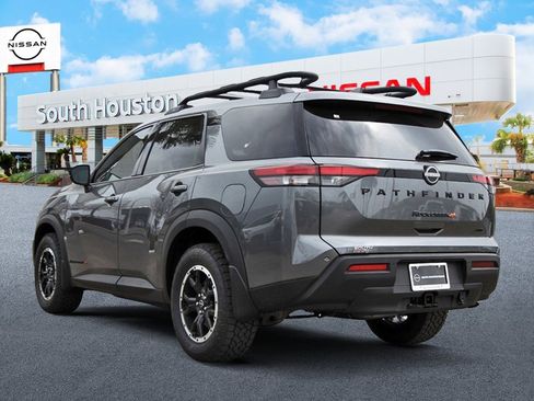 New 2025 Nissan Pathfinder Rock Creek image 3