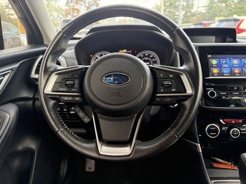 Used 2022 Subaru Forester Premium image 20