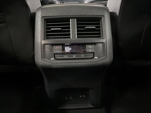 Used 2023 Volkswagen Atlas SEL image 31