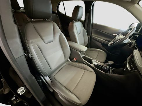 Used 2025 Buick Encore GX Preferred image 31