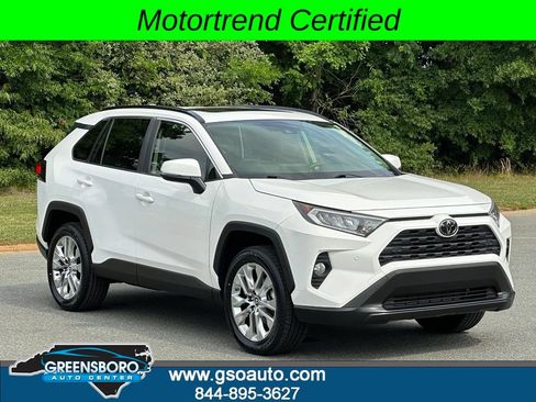 Used 2019 Toyota RAV4 XLE Premium AWD/4WD image 2