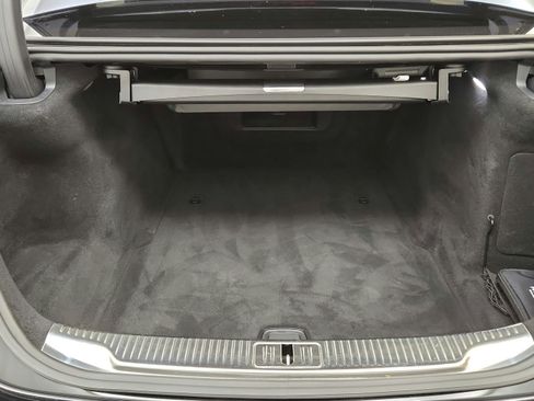 Used 2022 Mercedes-Benz S 500 4MATIC w/ AMG Line Package image 32