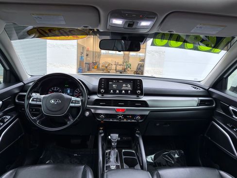 Used 2020 Kia Telluride S w/ S 8 Passenger Seating Package image 30