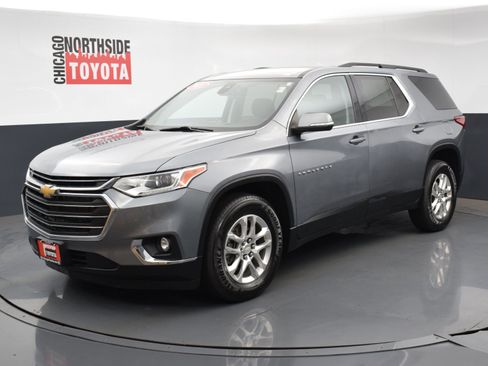 Used 2021 Chevrolet Traverse LT image 8