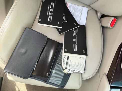 Used 2015 Cadillac XTS Luxury image 14