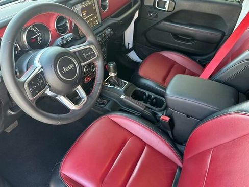 Certified 2023 Jeep Wrangler Unlimited Rubicon 4xe AWD/4WD image 7