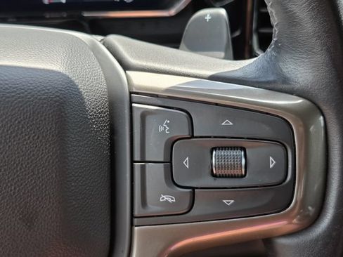 Certified 2022 Chevrolet Silverado 1500 High Country w/ Technology Package AWD/4WD image 26