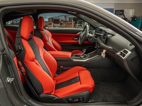 New 2026 BMW M4 xDrive Competition w/ Executive Package AWD/4WD image 39