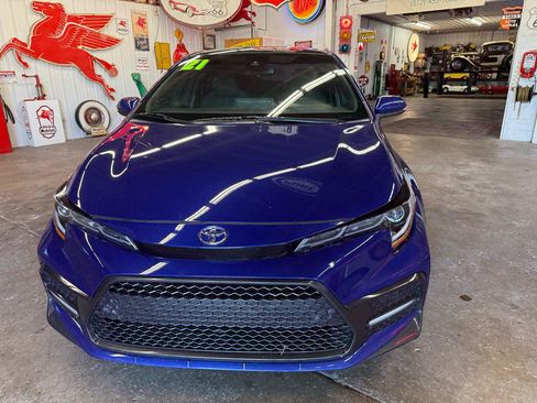 Used 2021 Toyota Corolla SE FWD image 7