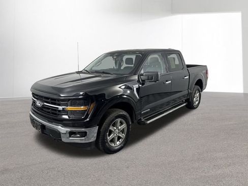 Used 2024 Ford F150 XLT w/ Mobile Office Package image 35