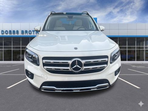 Used 2023 Mercedes-Benz GLB 250 image 8