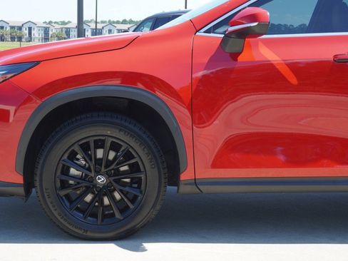 Used 2024 Lexus NX 250 FWD w/ Towing Package (2000 Lbs) image 11