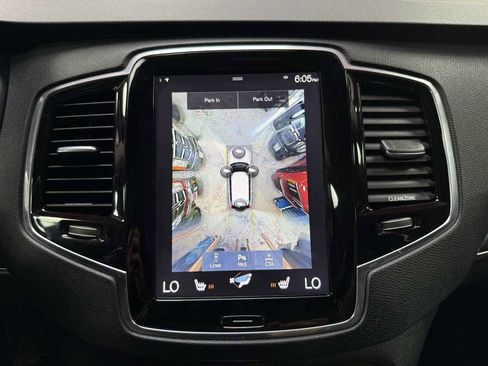 Used 2016 Volvo XC90 T6 Momentum w/ Momentum Plus Package AWD/4WD image 22