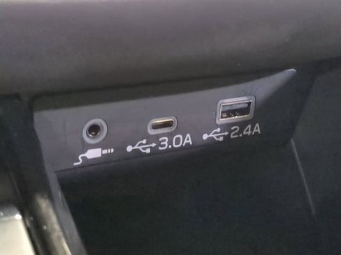 Used 2025 Subaru Outback Onyx Edition image 22