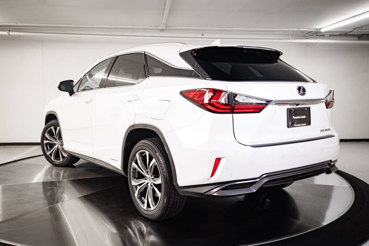 Used 2019 Lexus RX 450h AWD image 3