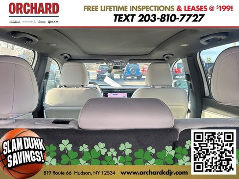 Used 2025 Jeep Wagoneer S Limited image 17