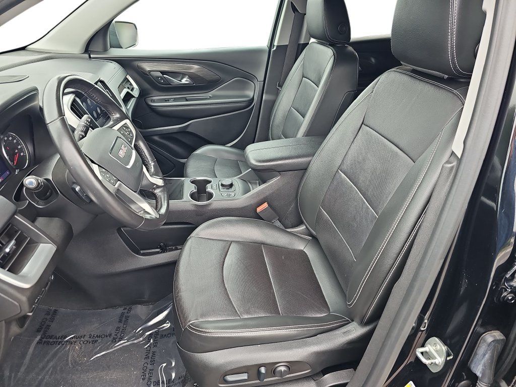Used 2022 GMC Terrain SLT w/ Infotainment Package II FWD image 15