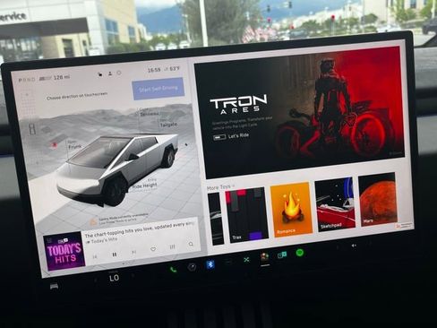 Used 2024 Tesla Cybertruck Cyberbeast AWD/4WD image 13