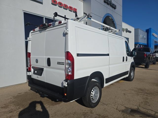 Used 2025 RAM ProMaster 2500 FWD image 7
