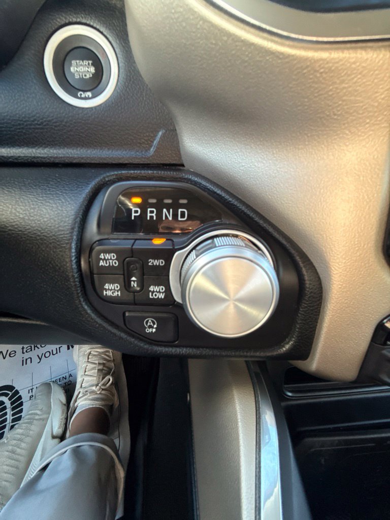 Used 2022 RAM 1500 Laramie AWD/4WD image 22