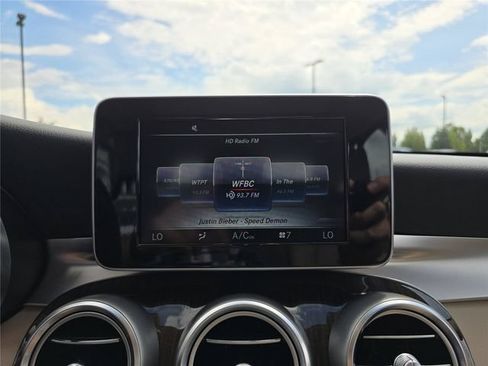 Used 2016 Mercedes-Benz C 300 4MATIC Sedan image 28