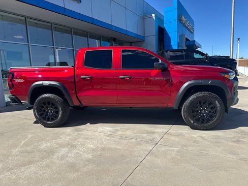 Used 2025 Chevrolet Colorado Trail Boss AWD/4WD image 6