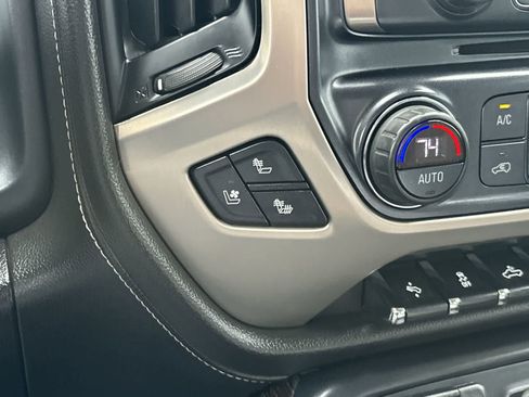 Used 2019 GMC Sierra 2500 Denali w/ Duramax Plus Package image 24