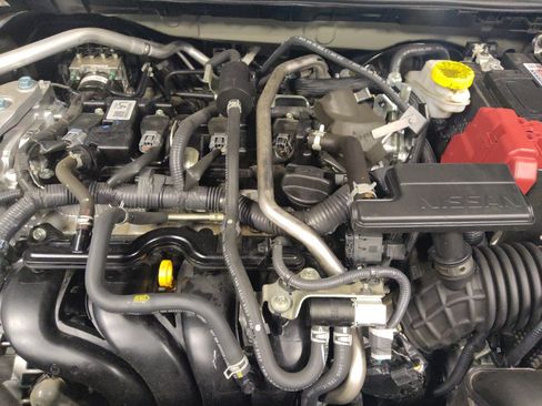 Used 2024 Nissan Sentra SV FWD image 30