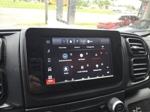 Used 2023 RAM ProMaster 2500 FWD image 14