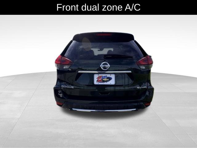 Used 2019 Nissan Rogue SV AWD/4WD image 5