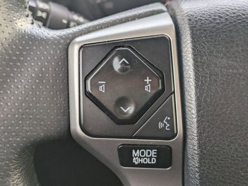 Used 2020 Toyota 4Runner SR5 image 26