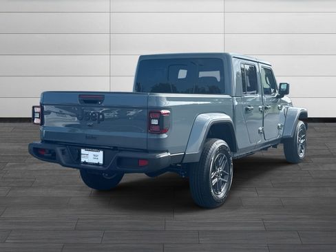 New 2025 Jeep Gladiator Sport AWD/4WD image 4
