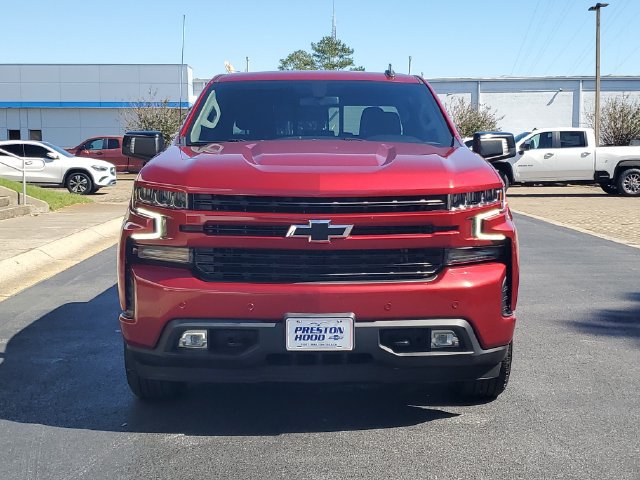 Used 2021 Chevrolet Silverado 1500 RST w/ Convenience Package II AWD/4WD image 2