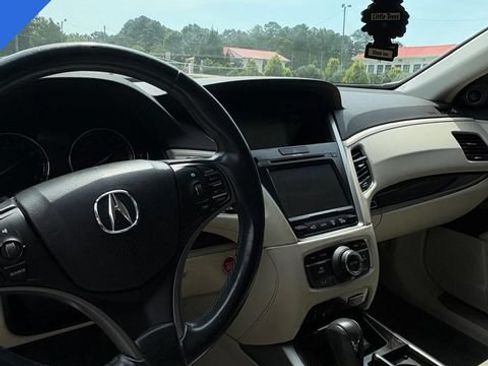 Used 2014 Acura RLX w/ Technology Package FWD image 3