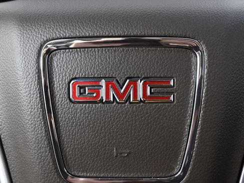 Used 2015 GMC Yukon XL SLT w/ Open Road Package AWD/4WD image 36