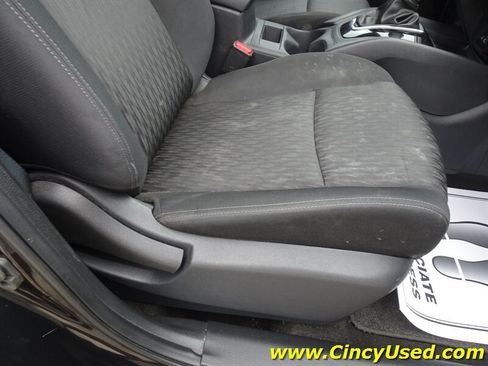 Used 2018 Nissan Rogue S AWD/4WD image 26
