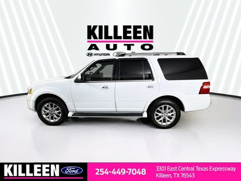 Used 2017 Ford Expedition Limited RWD image 4