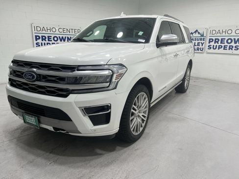 Used 2023 Ford Expedition Platinum AWD/4WD image 4