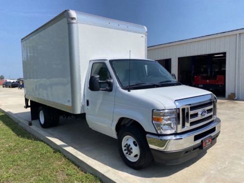 New 2024 Ford E-350 and Econoline 350 Super Duty w/ Power Windows & Locks Group image 3