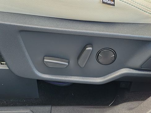 Used 2024 Ford Bronco Outer Banks AWD/4WD image 19