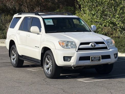 Used 2008 Toyota 4Runner Limited AWD/4WD image 9