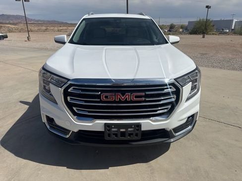 Used 2023 GMC Terrain SLT image 7