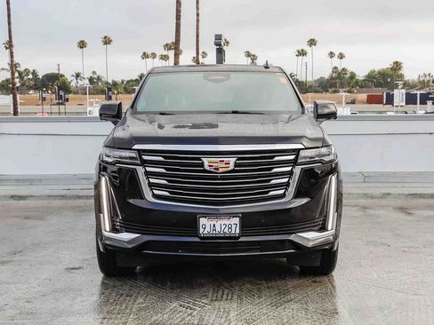 Used 2024 Cadillac Escalade ESV Premium Luxury Platinum AWD/4WD image 3