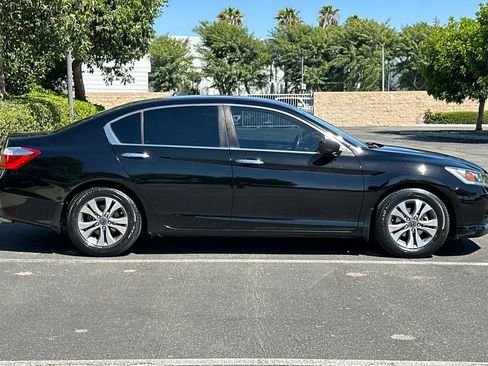 Used 2013 Honda Accord LX image 8